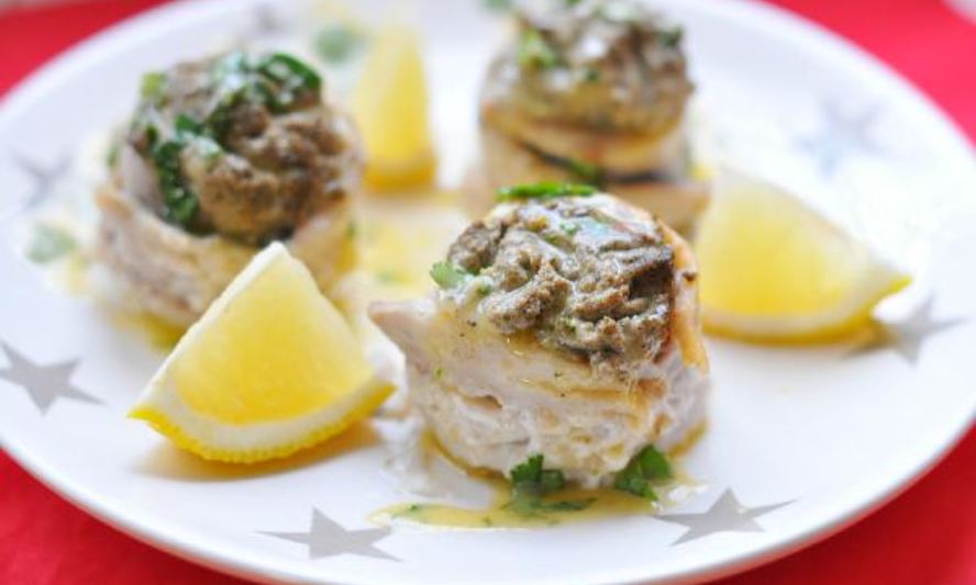 Рецепт рыбных рулетиков с грибным муссом