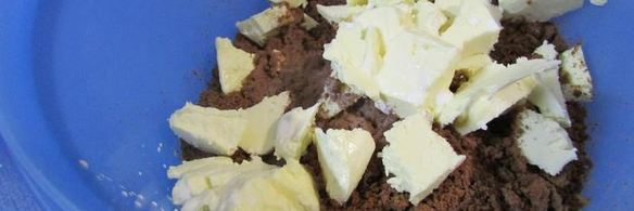 шоколадно-вишневый торт-мусс