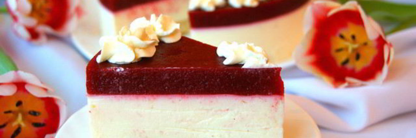 Торт-мусс Клубника на сливках без выпечки