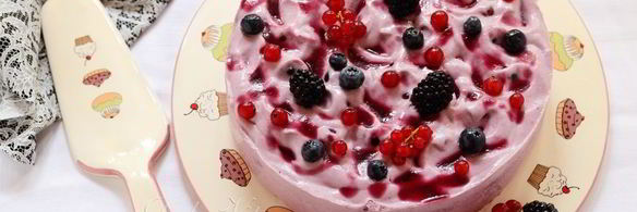 торт-мусс с черной смородиной