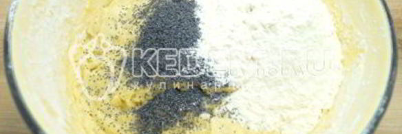 кулич пасхальный маковый