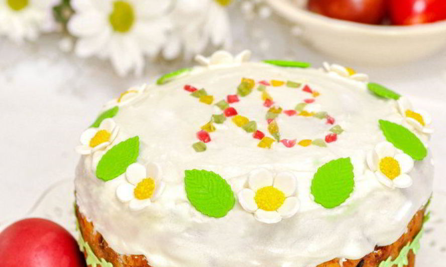 Рецепт кулича с цукатами и изюмом