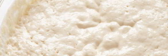 кулич с цукатами и изюмом