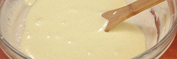 кулич с цукатами и изюмом