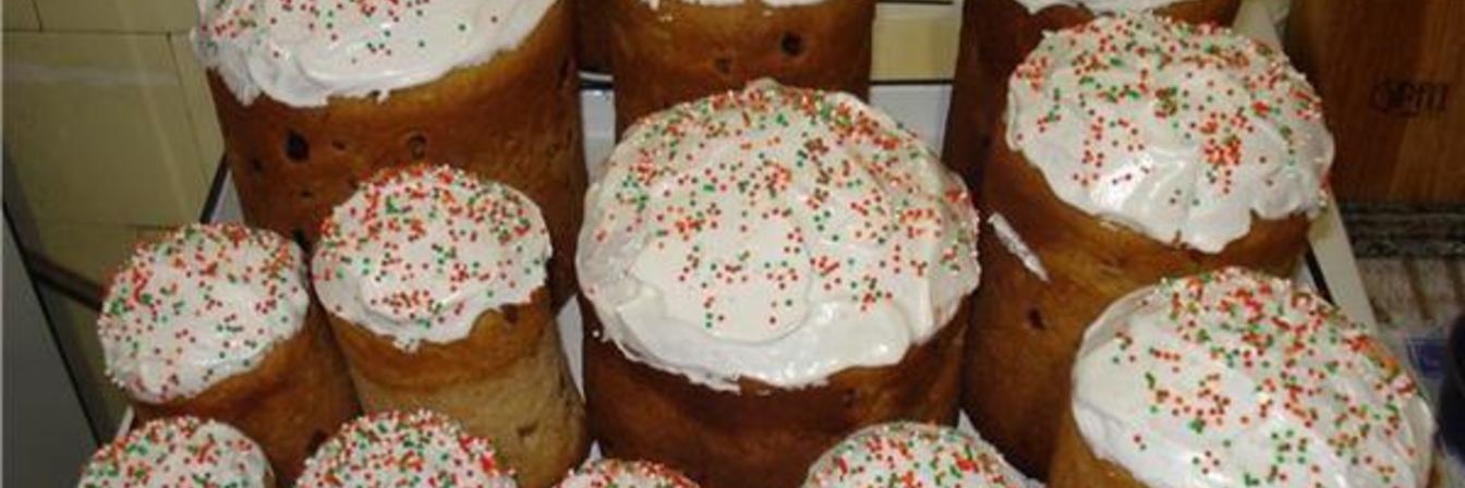 Куличи пасхальные, с изюмом, классические