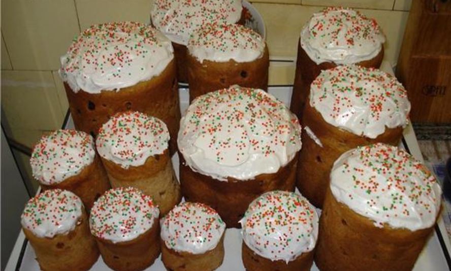 Рецепт куличей пасхальных, с изюмом, классические