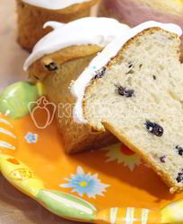 Пасхальный кулич с изюмом