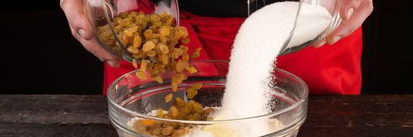 пасхальный кулич с лимонной глазурью