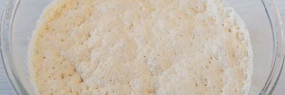 пасхальный кулич с орехами