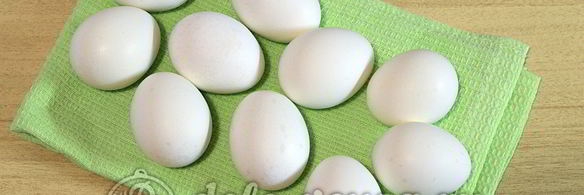 пасхальные яйца в полоску