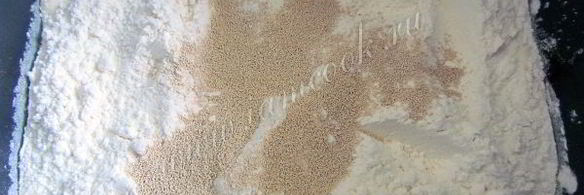 сдобный кулич с изюмом в хлебопечке