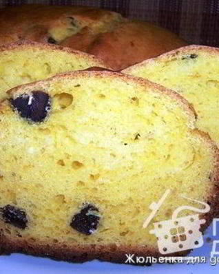 Сладкий кулич с апельсиновой ноткой