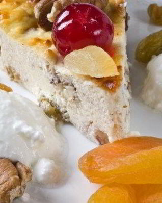 Сливочная пасха с орехами, цукатами и цедрой