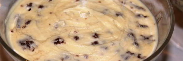 шоколадно-ананасовый десерт с меренгами