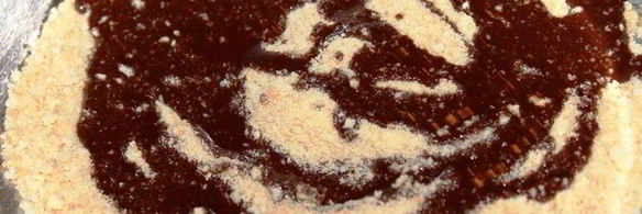 шоколадно-ананасовый десерт с меренгами