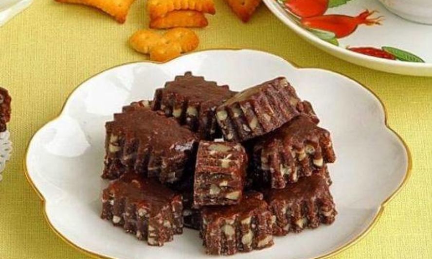 Рецепт шоколадна-ореховых тянучки на десерт