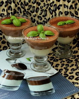Шоколадный десерт с базиликом
