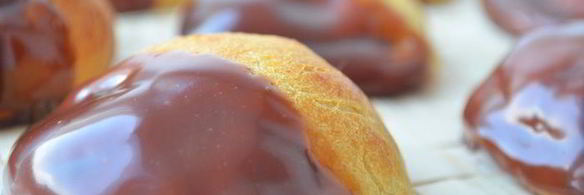 шукеты с шоколадным соусом