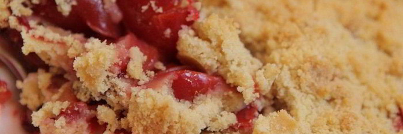 Сливовый крамбл