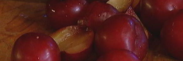 сливовый крамбл