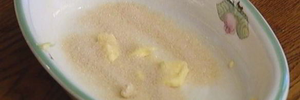 сливовый крамбл