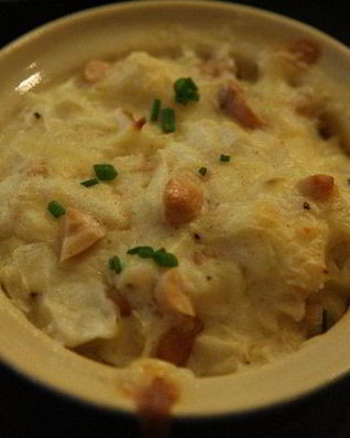 Капустное суфле с сыром, орехами и горчицей