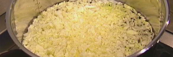 капустное суфле с сыром, орехами и горчицей