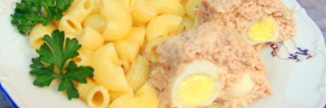 Куриное суфле с яйцами в форме