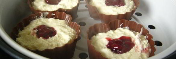 паровое творожное суфле с вишневым конфитюром