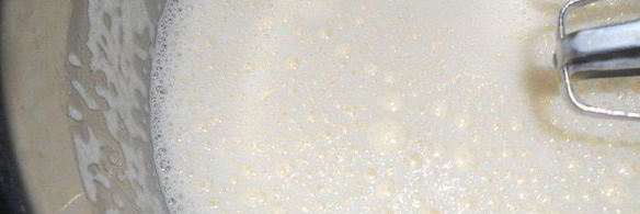 шоколадный кухэ с нежнейшим вишневым кремовым суфле