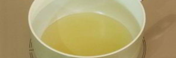 шоколадный рулет с банановым суфле и грецкими орехами