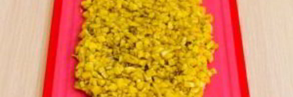 шоколадный рулет с банановым суфле и грецкими орехами