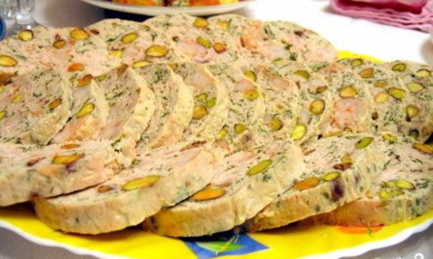 Рецепт суфле из курицы с фисташками