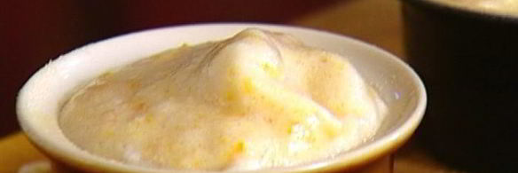 суфле из взбитых яиц с курагой