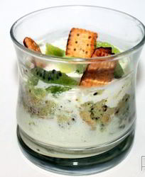 Творожный десерт с киви