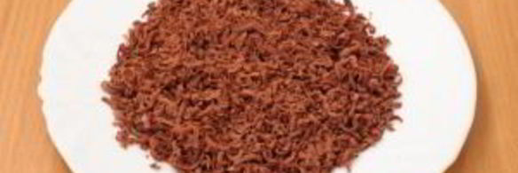 творожный десерт с шоколадом и черешней