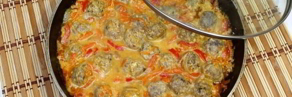 фрикадельки с подливкой