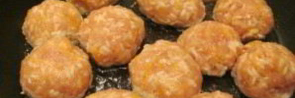 фрикадельки с рисом