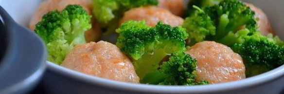 рыбные фрикадельки в сливочном соусе