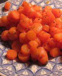 Гарнир из морковки в мультиварке