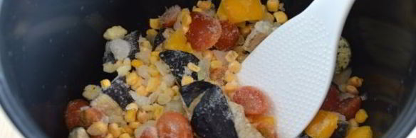 гарнир из риса с португальской смесью в мультиварке