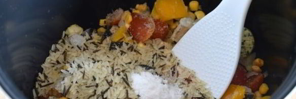 гарнир из риса с португальской смесью в мультиварке