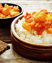 Ароматный рис с курицей карри