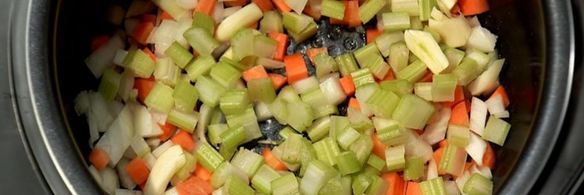 чечевица с овощами и лососем