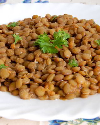 Чечевица тушеная