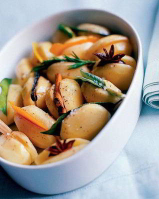 Картофель с пряными травами