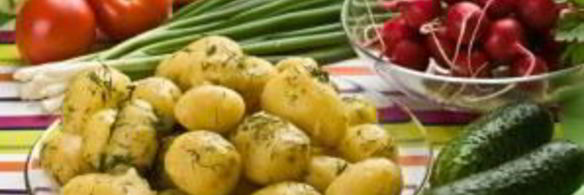 картофель с зеленью и чесноком