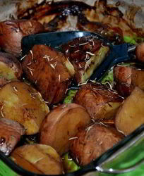 Картофель в бальзамической глазури