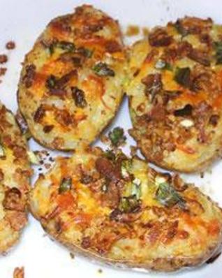 Картофель в духовке с начинкой из грибов и сыра