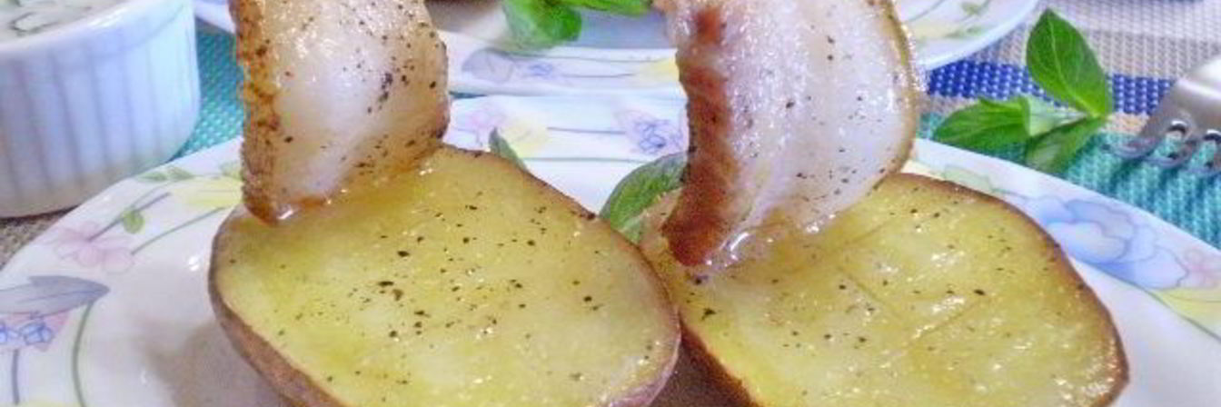 Картошка с салом в духовке Кораблики